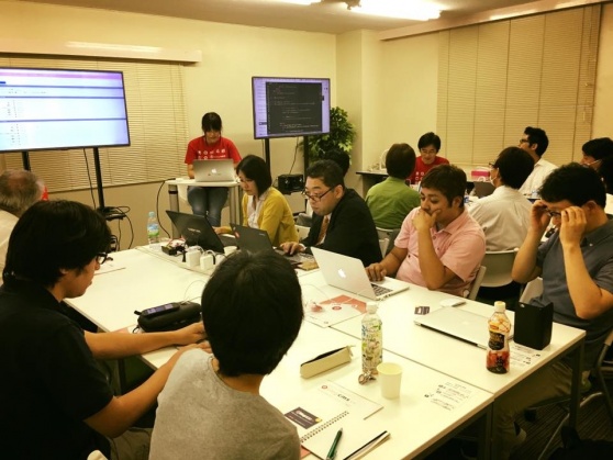（写真）後半の勉強会の風景